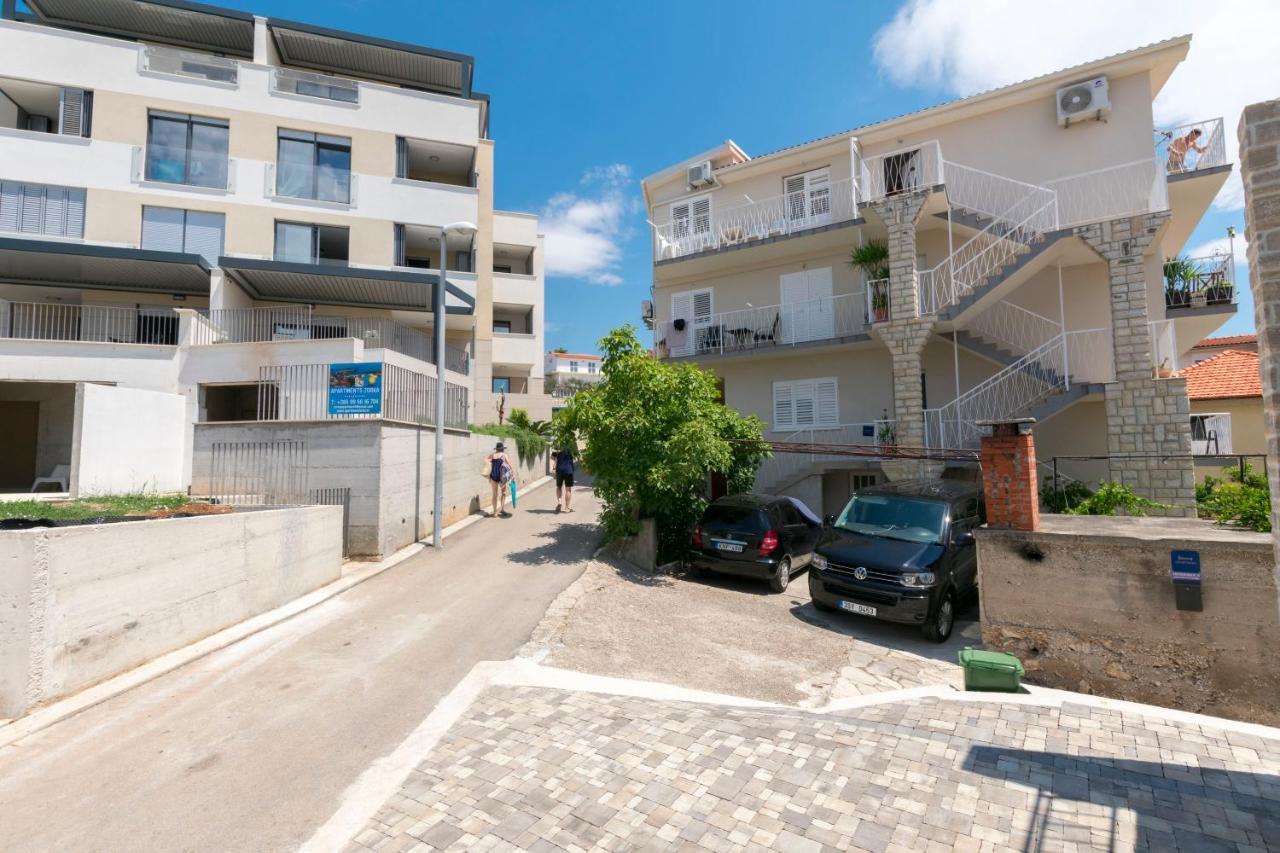 Apartment Nensi Primosten Exterior photo